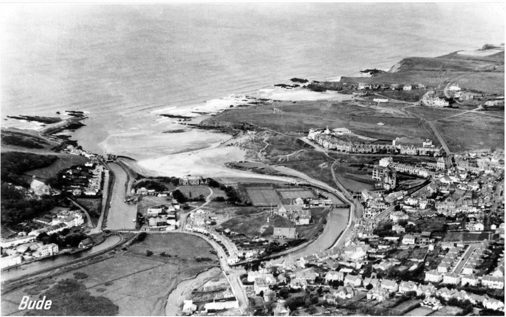 Narrowing beach